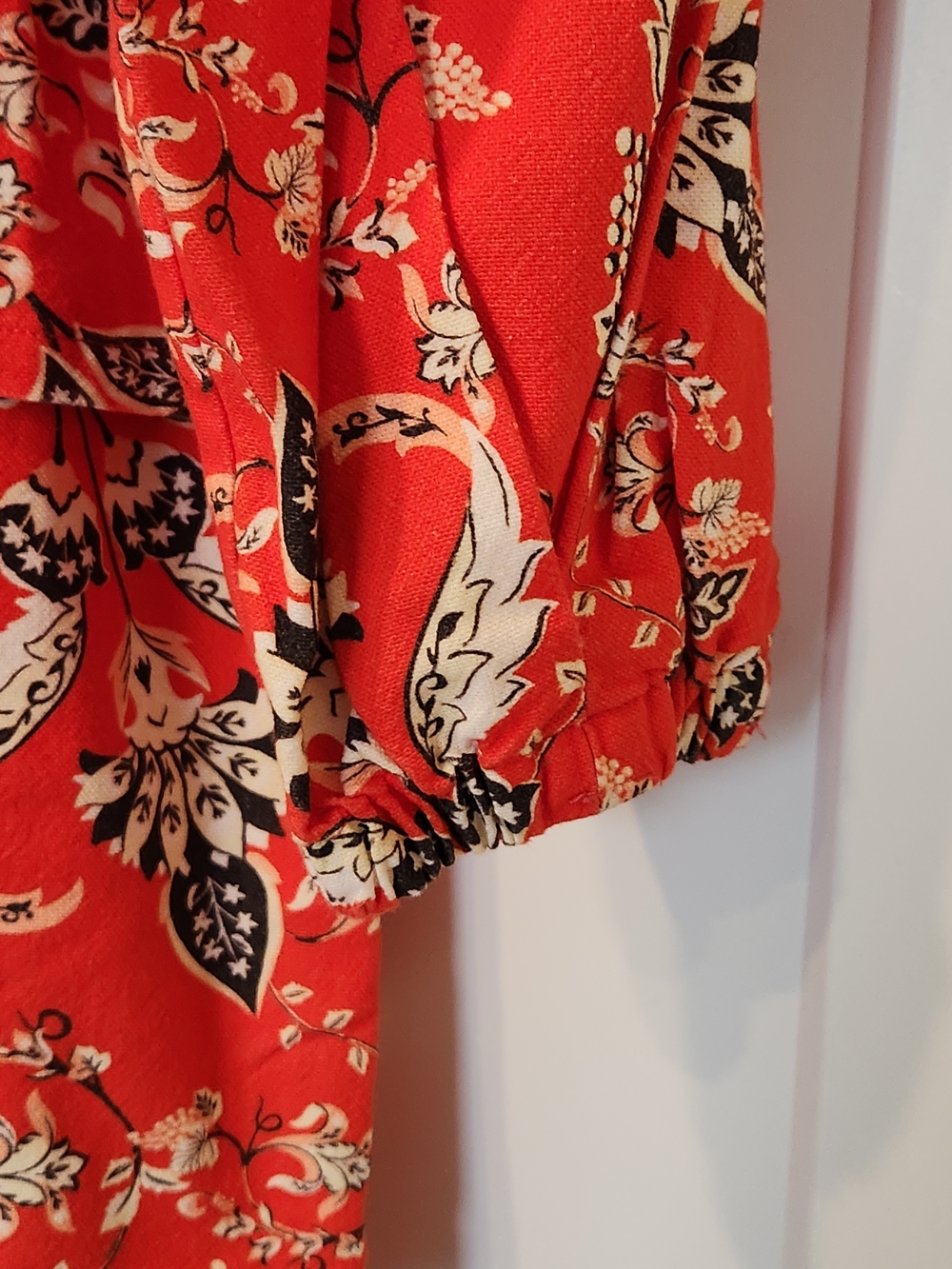 NWT Farm Rio Large Floral Button Front Cotton Ruffle Waist Puff Sleeve Romper - Picture 6 of 8